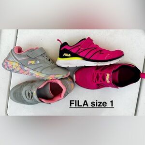 Fila girl Velcro strap. Youth girl size 1 gently used. 2 pairs. You get both.